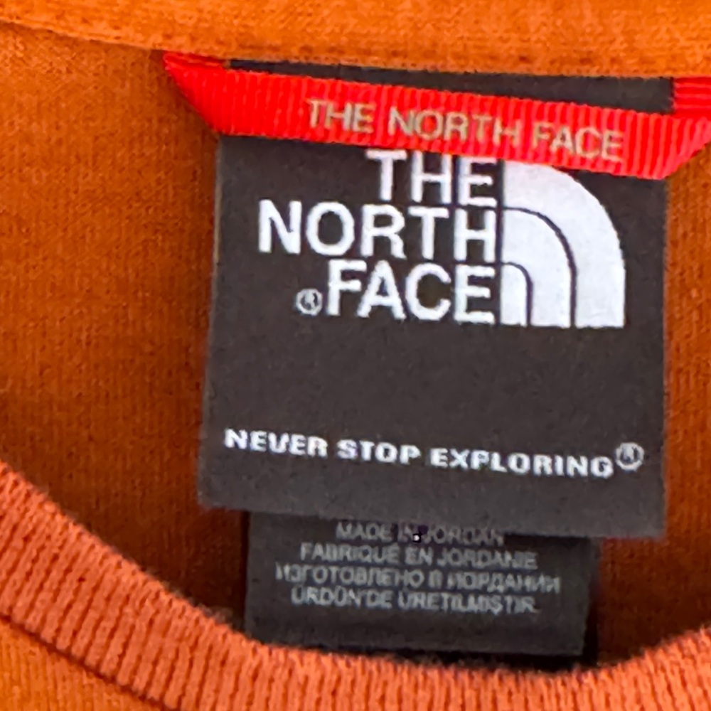 The North Face Vapor Wick Orange Long Sleeve Tee - Picture 4 of 5